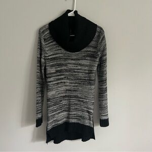 New Directions Black and White Knit Cowl Neck Tunic Sweater